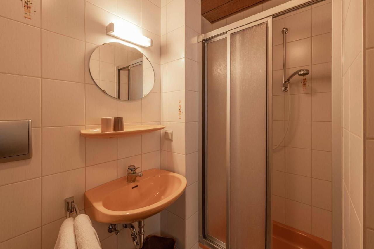 Gasthaus Sponsel Oberfellendorf Ngoại thất bức ảnh